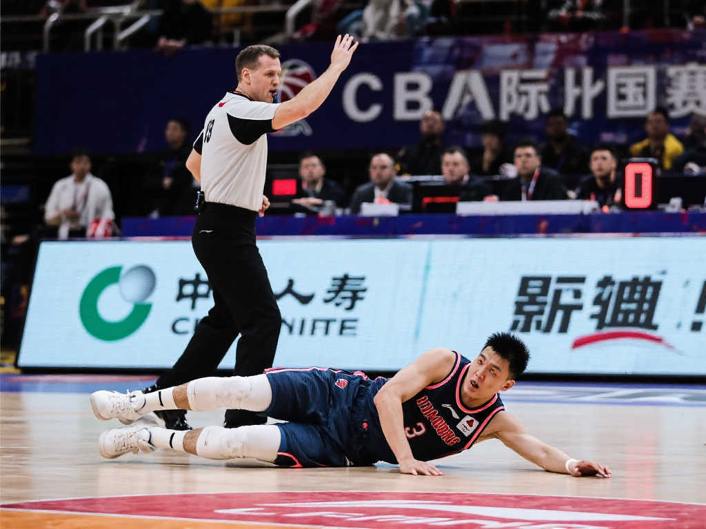 破多项纪录